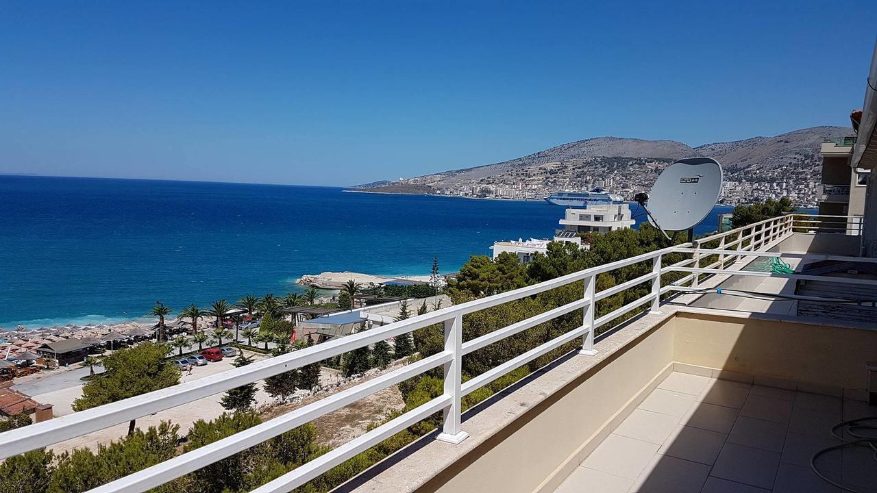 Appartamento Sea Front Penthouse Sarandë Esterno foto